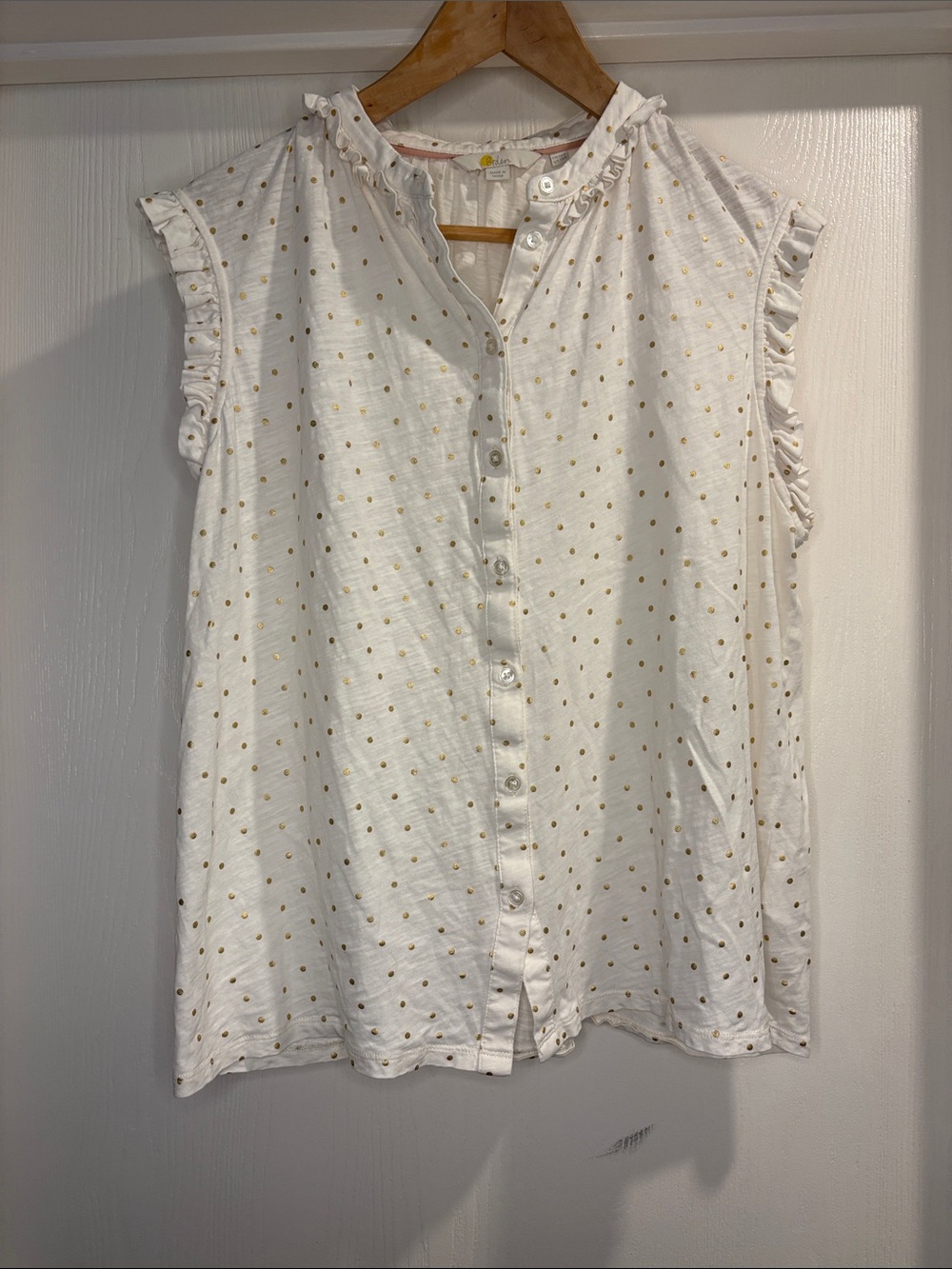 Boden White Button-Front Sleeveless Top with Gold Dot Print. Size 12R